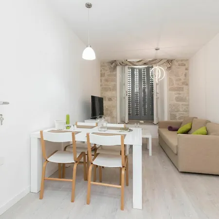 With 2 Bedrooms In Zadar, With Wonderful View, Balcony Apartment *